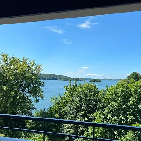 Ferienwohnung-in-malente-fuer-1-person-1-og-mit-balkon-wlan-mede0202